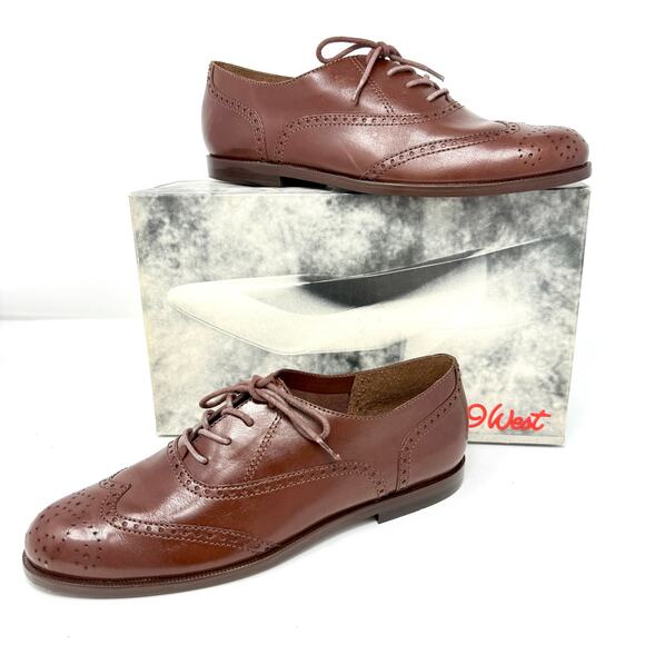 Vintage 9 West Chocolate Brown Size Wmn's 8.5 Wingtip Oxford Lace Up Shoes *NEW* - Picture 1 of 9